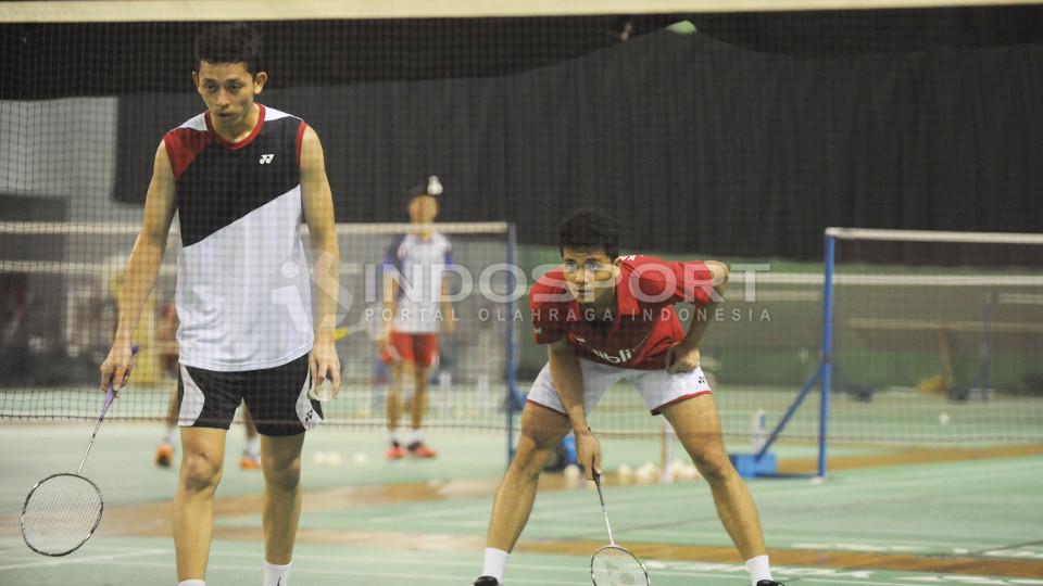 Ganda putra, Ricky Karanda dan Angga Pratama menjadi salah satu andalan di BCA Indonesia Open 2015 selain pasangan senior Hendra/Ahsan.